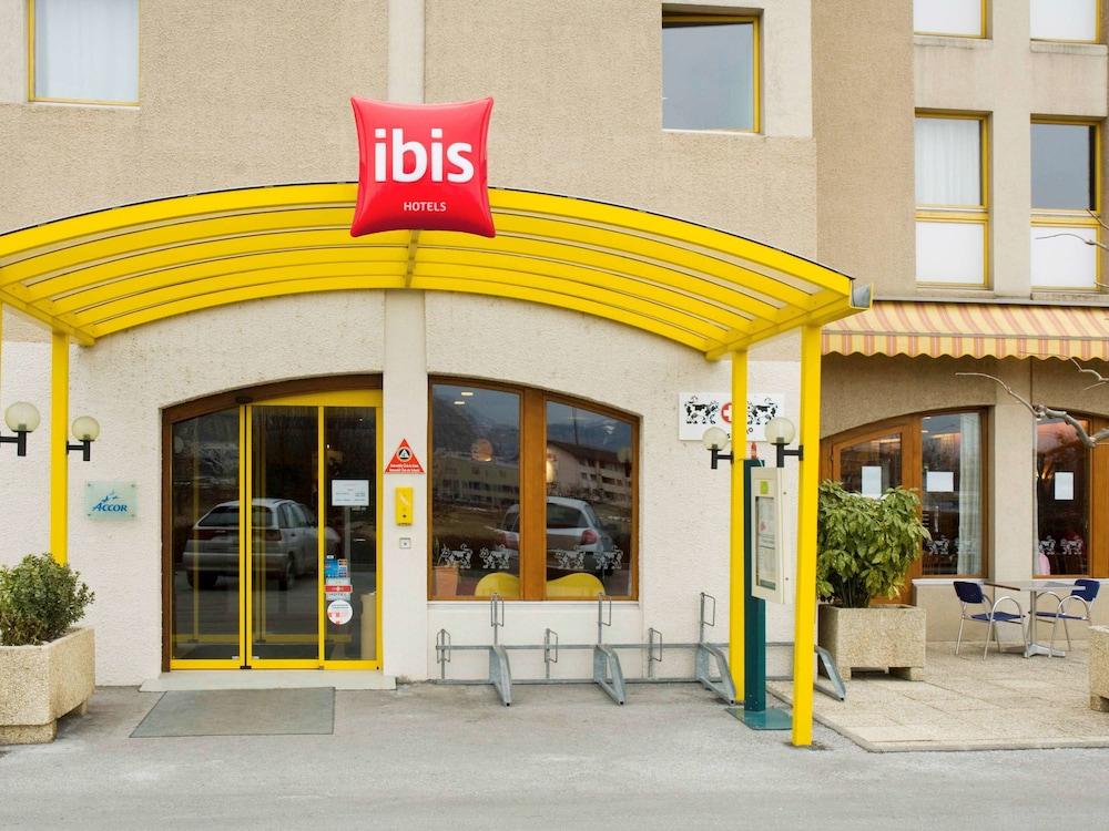 Ibis Sion Hotel Exterior photo